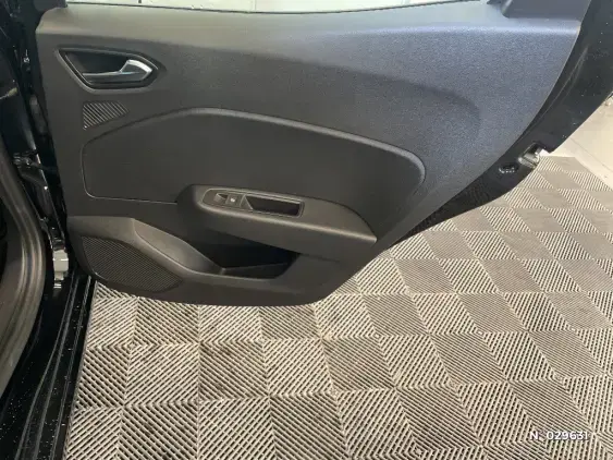 RENAULT CLIO V - voiture d'occasion - Photo 38