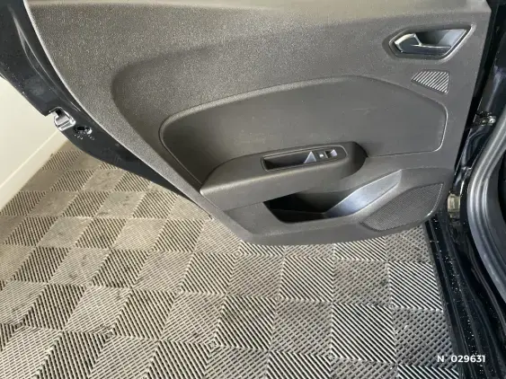 RENAULT CLIO V - voiture d'occasion - Photo 45