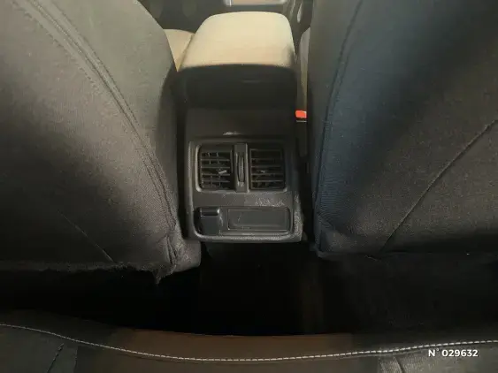 RENAULT CAPTUR II - voiture d'occasion - Photo 36