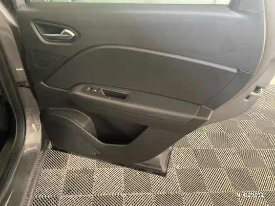 RENAULT CAPTUR II - voiture d'occasion - Photo 37