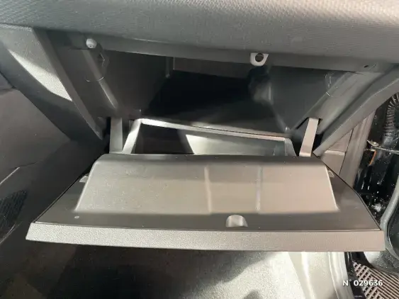 RENAULT CLIO V - voiture d'occasion - Photo 35