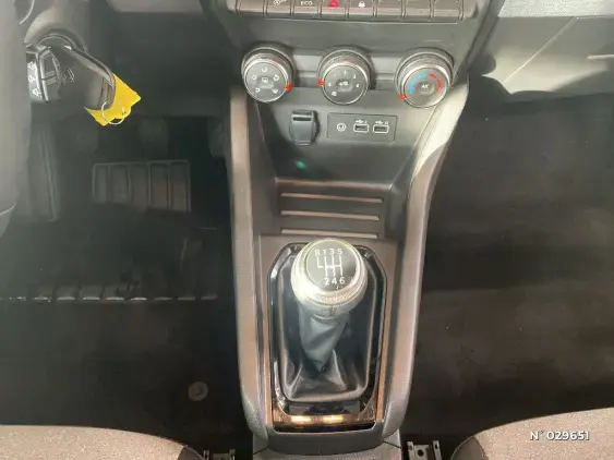 RENAULT CLIO V - voiture d'occasion - Photo 34