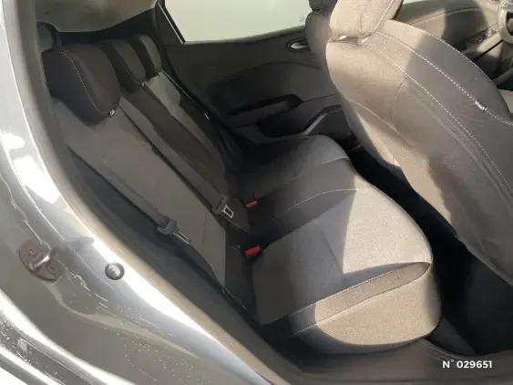 RENAULT CLIO V - voiture d'occasion - Photo 11