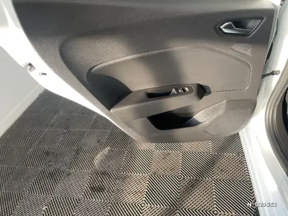 RENAULT CLIO V - voiture d'occasion - Photo 43