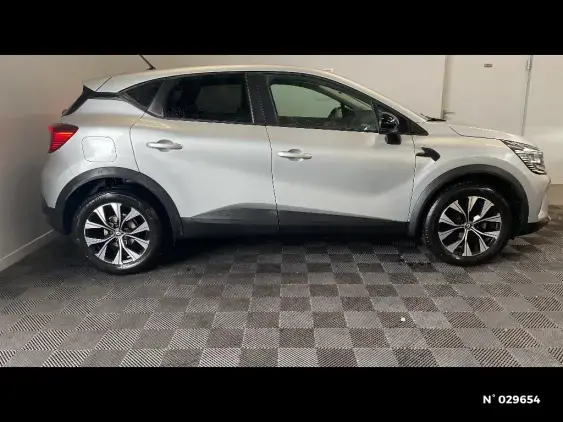 RENAULT CAPTUR II - voiture d'occasion - Photo 5