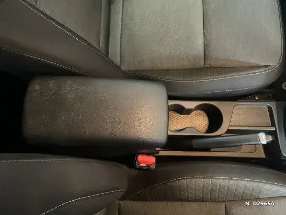 RENAULT CAPTUR II - voiture d'occasion - Photo 33