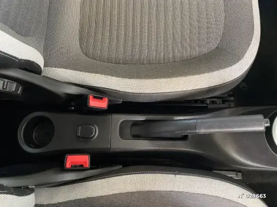 RENAULT TWINGO III - voiture d'occasion - Photo 35