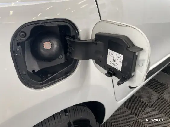 RENAULT TWINGO III - voiture d'occasion - Photo 40