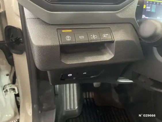 DACIA DUSTER III - voiture d'occasion - Photo 15