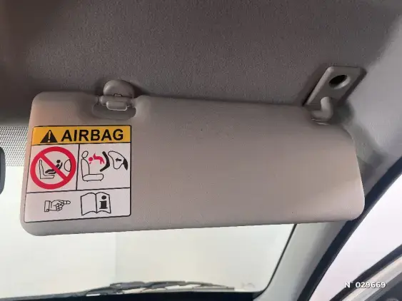 DACIA SPRING - voiture d'occasion - Photo 28