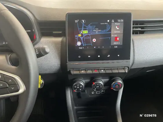 RENAULT CLIO V - voiture d'occasion - Photo 13