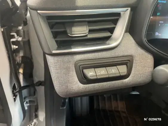 RENAULT CLIO V - voiture d'occasion - Photo 15