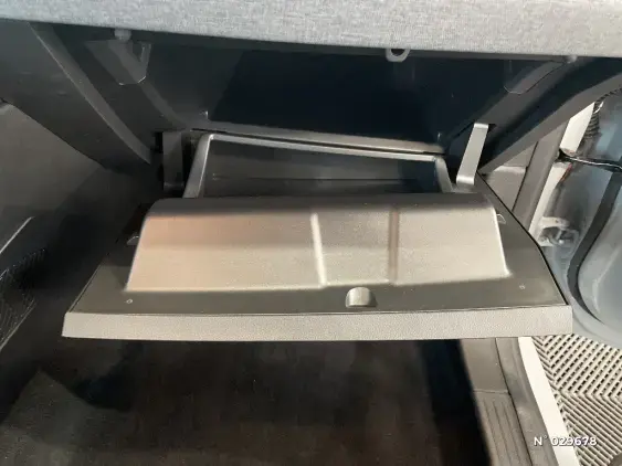 RENAULT CLIO V - voiture d'occasion - Photo 35