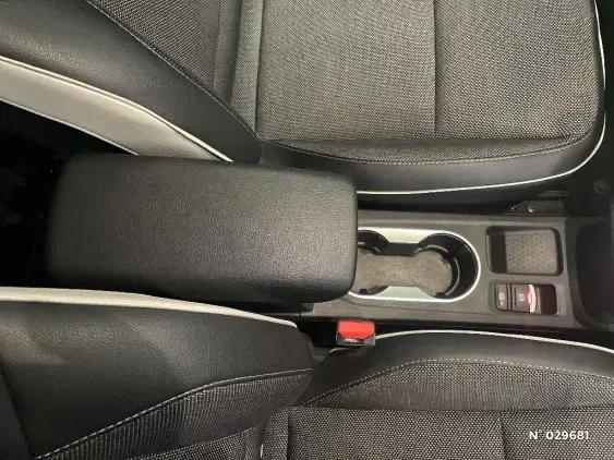 RENAULT CAPTUR II - voiture d'occasion - Photo 32