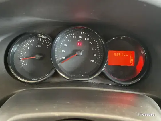 DACIA SANDERO II - voiture d'occasion - Photo 12