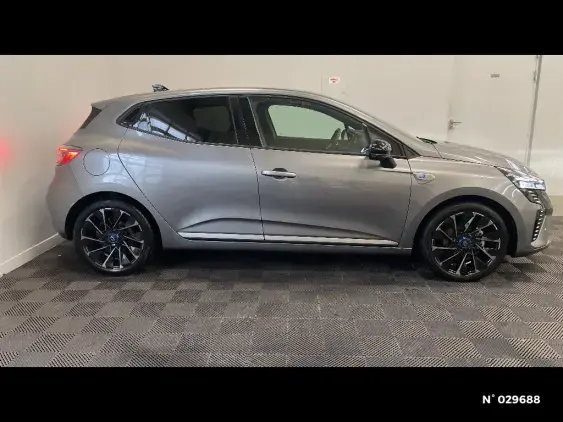 RENAULT CLIO V - voiture d'occasion - Photo 5