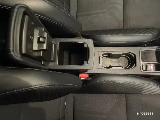 RENAULT CLIO V - voiture d'occasion - Photo 36