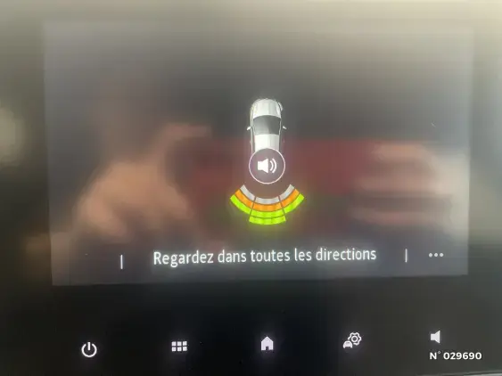 RENAULT CLIO V - voiture d'occasion - Photo 14