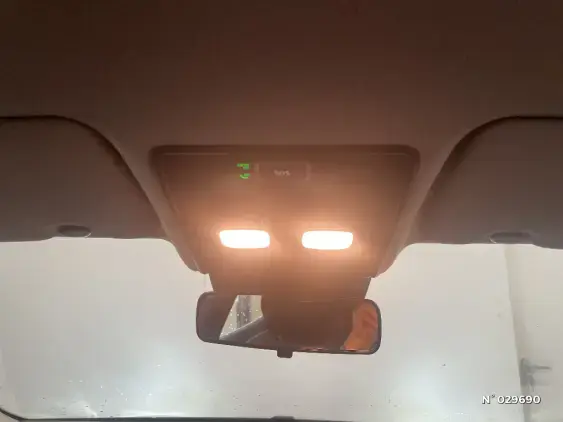 RENAULT CLIO V - voiture d'occasion - Photo 28