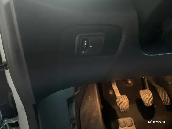 RENAULT GRAND SCENIC IV - voiture d'occasion - Photo 15