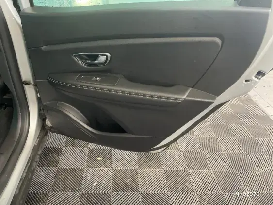 RENAULT GRAND SCENIC IV - voiture d'occasion - Photo 41