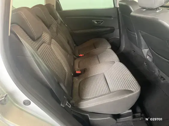 RENAULT GRAND SCENIC IV - voiture d'occasion - Photo 11