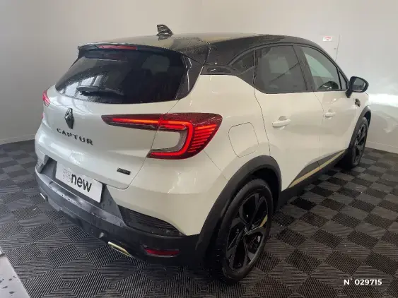 RENAULT CAPTUR II - voiture d'occasion - Photo 4