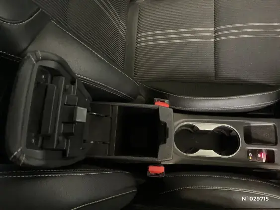 RENAULT CAPTUR II - voiture d'occasion - Photo 39