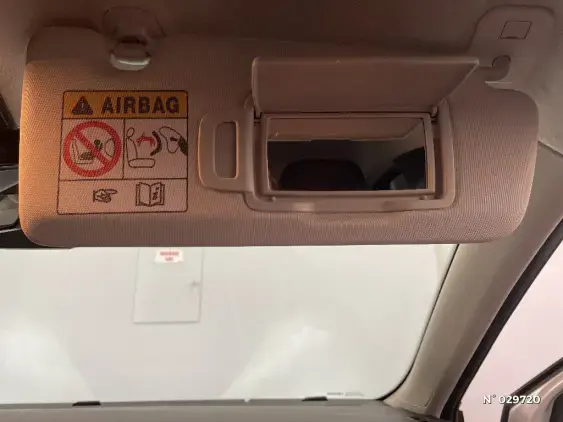 RENAULT CLIO V - voiture d'occasion - Photo 31