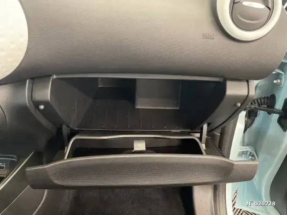 RENAULT TWINGO III - voiture d'occasion - Photo 31