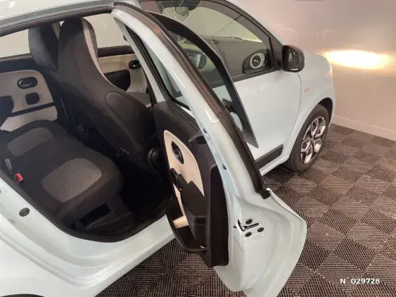 RENAULT TWINGO III - voiture d'occasion - Photo 33