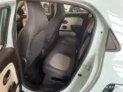 RENAULT TWINGO III - Photo 39