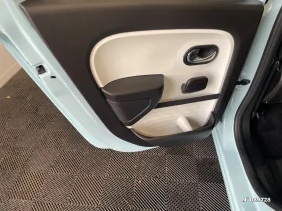 RENAULT TWINGO III - voiture d'occasion - Photo 40