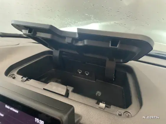 RENAULT TRAFIC FG III - voiture d'occasion - Photo 31