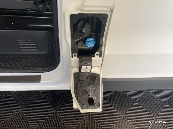 RENAULT TRAFIC FG III - voiture d'occasion - Photo 42