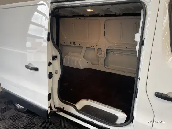 RENAULT TRAFIC FG III - voiture d'occasion - Photo 11