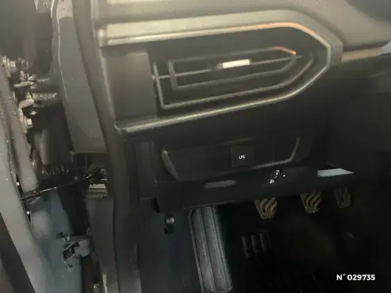 DACIA SANDERO III - voiture d'occasion - Photo 15