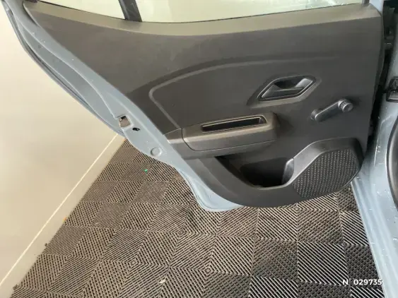 DACIA SANDERO III - voiture d'occasion - Photo 44