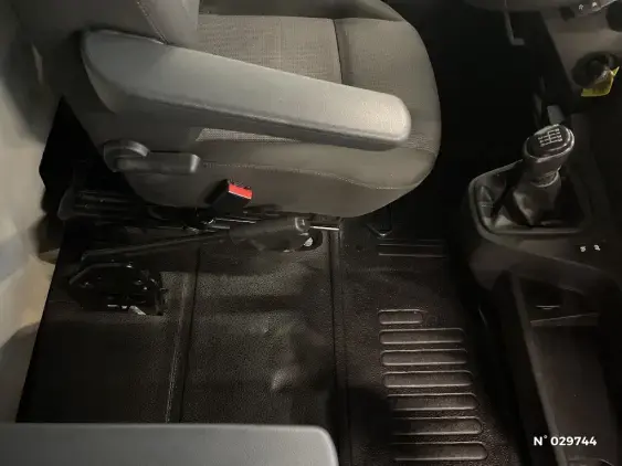 RENAULT MASTER FG III - voiture d'occasion - Photo 36