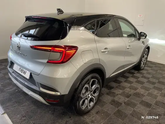 RENAULT CAPTUR II - voiture d'occasion - Photo 4