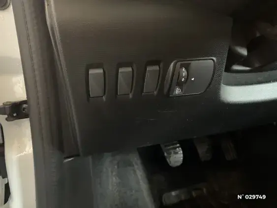 RENAULT TWINGO III - voiture d'occasion - Photo 15