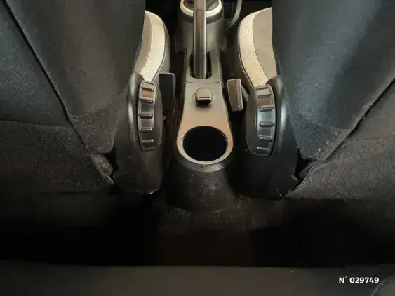 RENAULT TWINGO III - voiture d'occasion - Photo 36