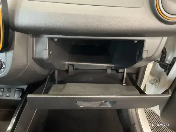 DACIA SPRING - voiture d'occasion - Photo 31