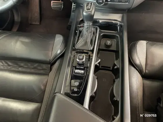 VOLVO XC60 II - voiture d'occasion - Photo 33