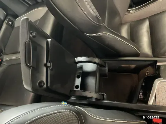 VOLVO XC60 II - voiture d'occasion - Photo 34