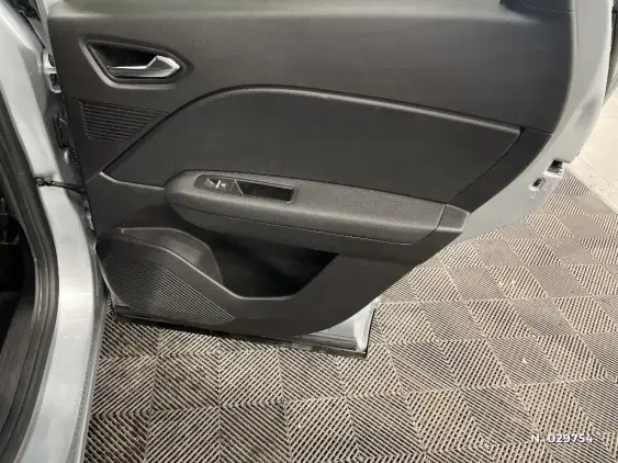 RENAULT CAPTUR II - voiture d'occasion - Photo 36