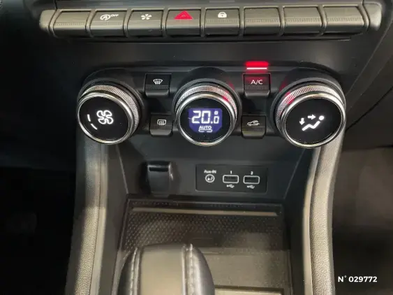 RENAULT CAPTUR II - voiture d'occasion - Photo 34