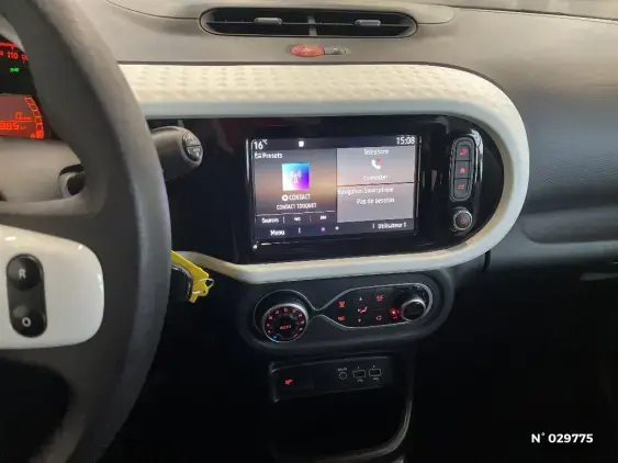 RENAULT TWINGO III - voiture d'occasion - Photo 13