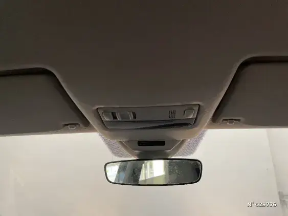 VOLKSWAGEN E-UP! II - voiture d'occasion - Photo 32