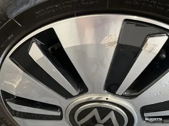 VOLKSWAGEN E-UP! II - voiture d'occasion - Photo 26